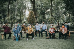 Kalangan DPRD Apresiasi Kinerja Eri Cahyadi-Armuji