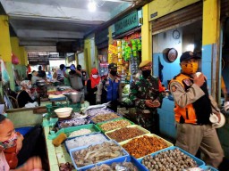 Penegakan Prokes di Surabaya Lebih Efektif