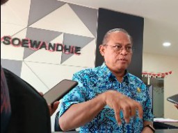 Cleaning Service RSUD Soewandhie Diduga Curi Limbah Medis