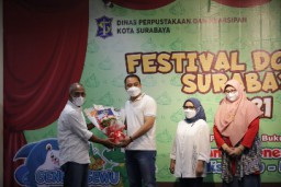 Pemkot Surabaya Buat Pertunjukkan Dongeng di Tiap RW