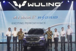 Wuling Meluncurkan Kendaraan Hybrid Pertamanya Di Indonesia