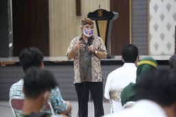 Dinkes Surabaya Charger Ulang Semangat Juang Nakes