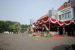 Wali Kota Eri Pimpin Upacara hingga Tabur Bunga di TMP