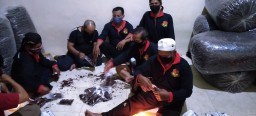 PGN Jatim bagikan 12.000 Teh Rosella bantu pemerintah tingkatkan imunitas r
