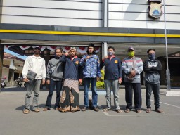 PGN Tulungagung & Warga Tapan datangi Polres, tuntut pemerintah bubarkan ca