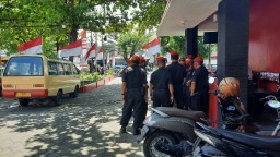 DPD PDIP Jatim Dihiasi Senyum Ramah