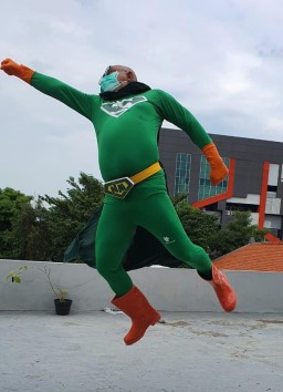 New Man Beraksi Keliling KBS dan Mall Surabaya