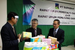 PENJUALAN BERSIH PT SUPARMA, Tbk KUARTAL I NAIK 13,5 PERSEN