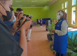 Serbuan Vaksinasi Partai NasDem Pacitan di Ponpes Al-Fattah Kikil - Pacitan