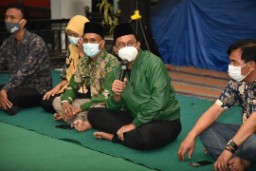 Bupati Sidoarjo Muhdlor Tutup Home Industri Tepung Limbah Bulu Ayam