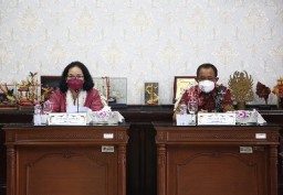 DPR RI Apresiasi Tahapan PTM di Surabaya