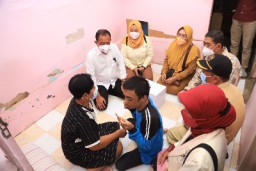 Ini Motivasi Cak Ji Saat Kunjungi Dua warga Berkebutuhan Khusus