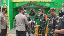Babinsa Pakal Sambut Kunjungan Kapolrestabes Surabaya