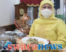 Lontong Kupang - Sidoarjo, Jadi Menu Utama Halal Bi Halal di Grahadi