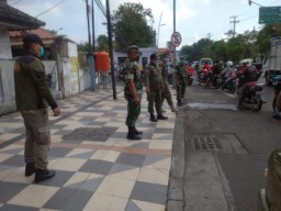 Tiga Pilar Kecamatan Pabean Cantian Lakukan Yustisi Penertiban PKL