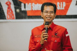 Harkitnas, Ketua DPRD Surabaya : Pandemi Terkendali Ekonomi Bangkit