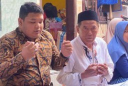 Wakil Sekretaris DPC PDIP Surabaya : Urip Iku Urup