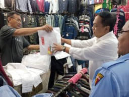 Anas Karno Kunjungi Pedagang Pasar Kapasan