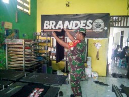Babinsa Selalu Hadir Berikan Semangat Usaha Binaan Lebih Maju
