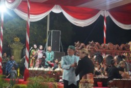 Kodam V/Brawijaya Gelar Pertunjukan Wayang Kulit