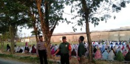 Babinsa Bersama Tiga Pilar Lakukan Pebgamanan Sholat Idul Adha 1444 H