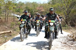 Danrem 084/BJ Meninjau TMMD Ke-117 di Wilayah Kodim/0828/Sampang