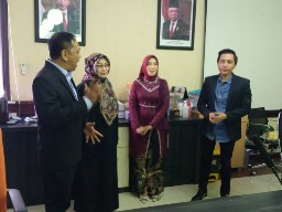 Dilantik Jadi Anggota DPRD Kota Surabaya Ratna Disambut Hangat Komisi