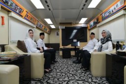 Wapres RI Gunakan Kereta Api Inspeksi 4 Menuju Tuban