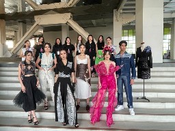 Mahasiswa DFT PCU Unjuk Karya dalam Innofashion Show 5