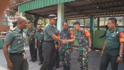 Dandim 0830/Surabaya Utara Sambang Koramil Pabean Cantian
