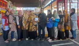 Cegah Stnting, Anas Karno Bantu Timbangan Digital dan Kas Operasional