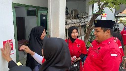Kader PDIP Simokeero Blusukan Sosialisasi Ganjar di Lima Kelurahan