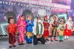 Wali Kota Eri Minta Dispendik Surabaya Ubah Skema Jaspel