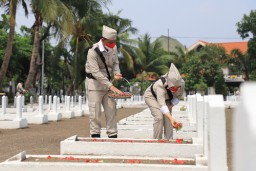 Di Hari Pahlawan, Wali Kota Eri: Semangat Kita Hadapi Pandemi Covid-19