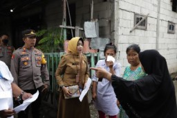 Pemkot Surabaya Segera Relokasi 46 KK Warga Kampung 1001 Malam