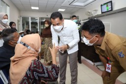 Wali Kota Eri Sidak Pelayanan RSUD dr Soewandhie