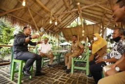 Walikota Eri Cahyadi Kunjungi RW Juara Umum Proklim