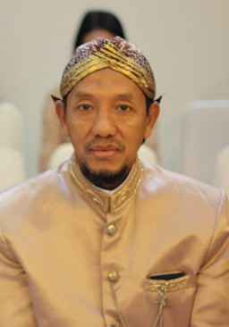 Jokowi, Raja Pasca-Jawa