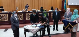 Bacakan LKPJ, Wali Kota Risma: Realisasi Pendapatan Daerah 2019 Mencapai 10