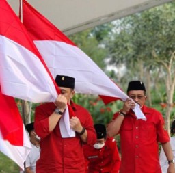 Rekom DPP PDIP Untuk Pilkada Surabaya 2020 Pada Eri Cahyadi-Armuji