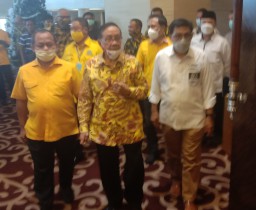 Akbar Tanjung Menjadi Inspirasi Dan Motivasi Kemenangan MAJU