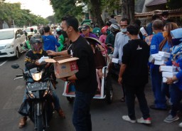 FDSB Lanjutkan Berbagi Berkah Dalam Semangat Kebersamaan
