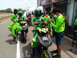 Jatim Incar Row 1 Dan 2 Road Race PON XX/2021 Papua