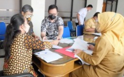 Pemkot Dan DPRD Kota Surabaya Usulkan 36 Raperda Ke Pemprov Jatim