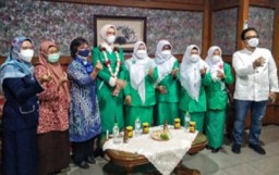 PC Fatayat NU Surabaya Jalin Kerja Sama Dengan Unipra