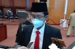 Surabaya Kembali PPKM Level 1, Ketua DPRD: Terus Ngegas Pulihkan Ekonomi