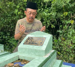Armuji : Tradisi Megengan dan Nyekar ini adalah Bydaya Luhur