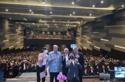 2100 Mahasiswa UK Petra Belajar Mencari Nilai Tambah Dalam Kehidupan