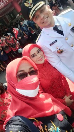 Ratusan Warga Surabaya Ikuti Upacara Peringatan HUT ke - 77 RI