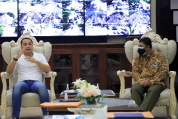 Komitmen Direksi PDAM Baru Seluruh Warga Surabaya Teraliri Air